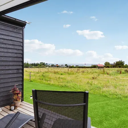 3 Bedroom Awesome In Frorup